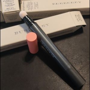 Burberry Lip Velvet Crush Sheet Matte Lip Stain